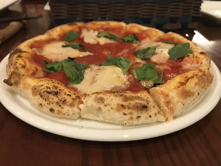 Midnight Special Margherita Pizza