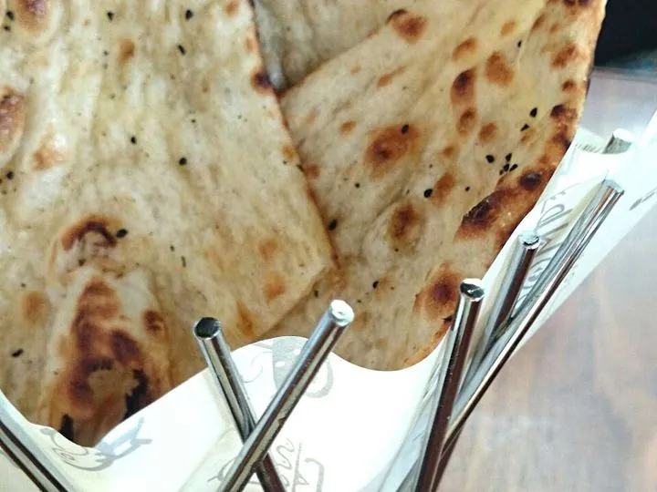 Double Garlic Naan