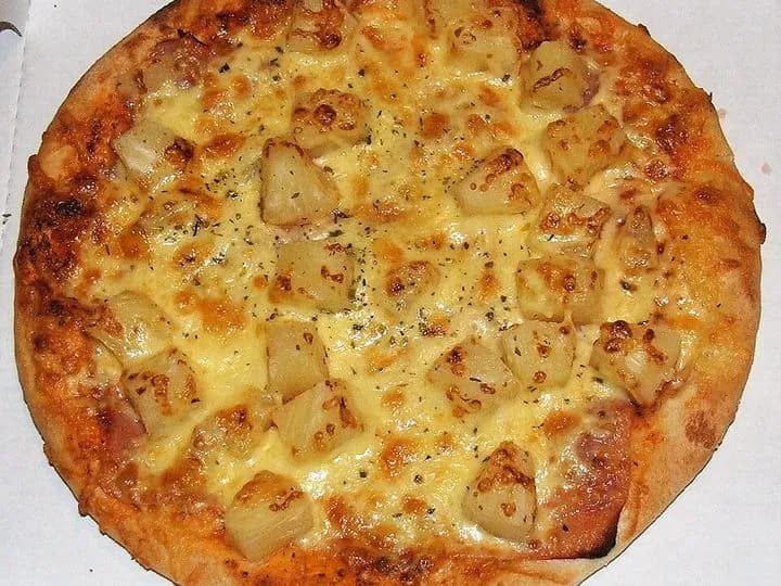 Extra-Spicy Hawaiian Pizza