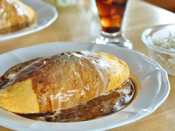 Cheese-Loaded Omurice