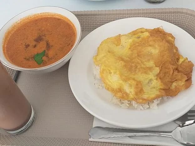 Set (nothing to drink included) Tom Yum Goong
